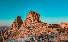 Caldera Cave Hotel